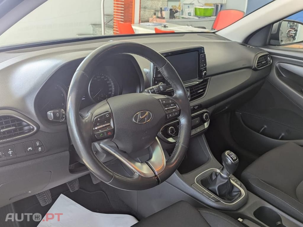 Hyundai i30 1.6 CRDi Style+Navi