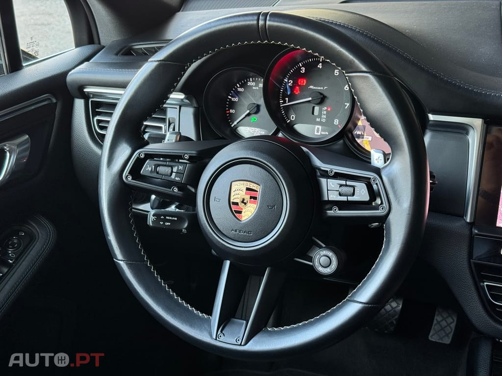 Porsche Macan T