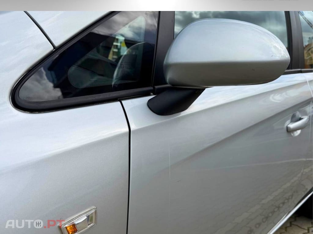 Opel Corsa 1.3 CDTi Ecotec d — fotografia 5