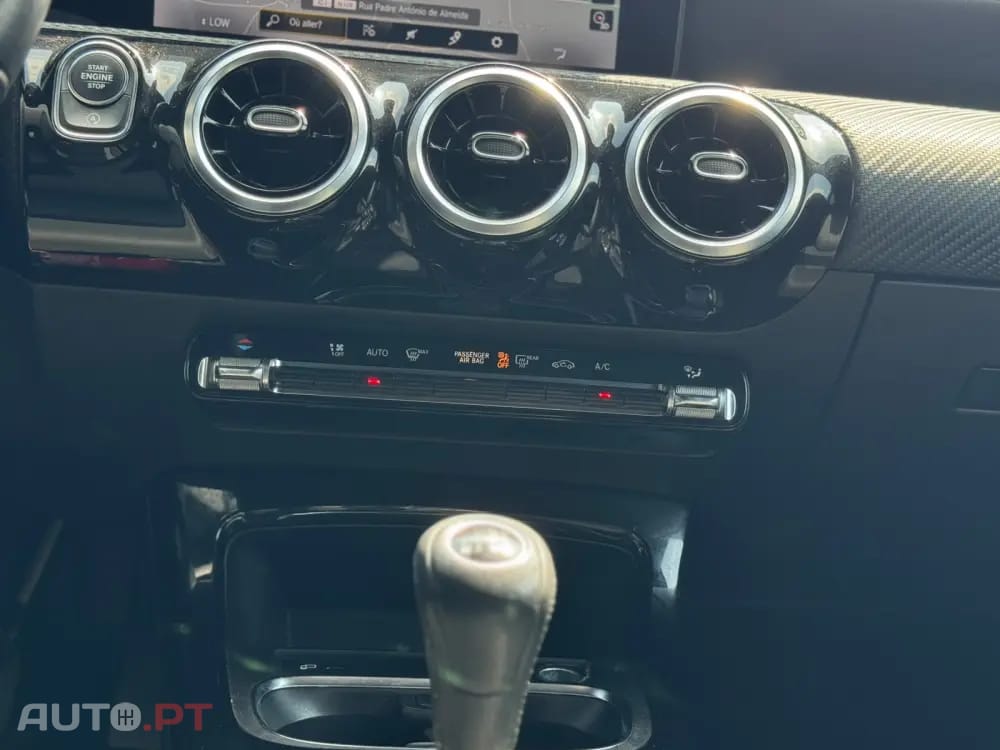 Mercedes-Benz CLA 180 d Shooting Brake Business Solutions