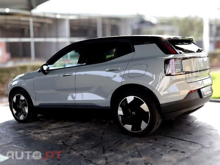 Volvo EX30 69 kWh Single Motor Extended Range Plus