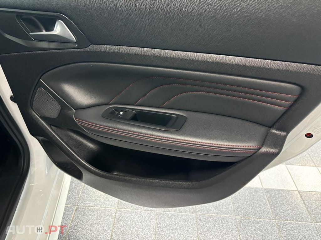 Peugeot 308 1.5 BlueHDi GT Line EAT8