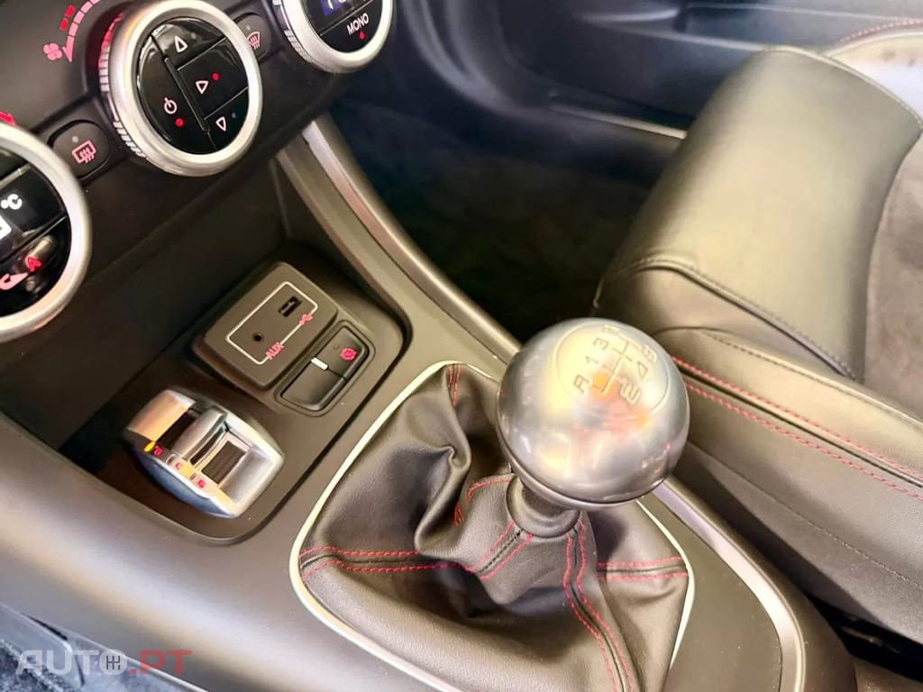 Alfa Romeo Giulietta 2.0 JTDM Sport Veloce 