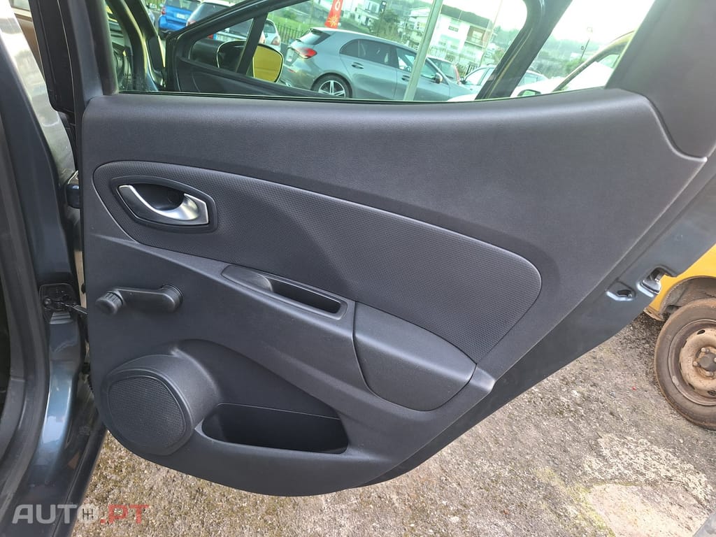 Renault Clio 1.5 dCi Limited