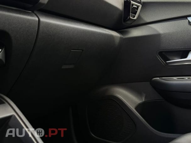 Citroen C4 PureTech 130 Stop&Start EAT8 PLUS