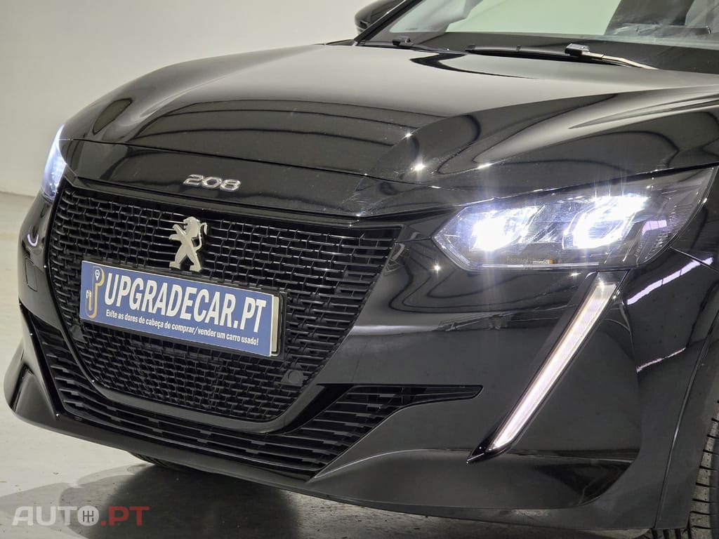 Peugeot E-208 50 kWh Style