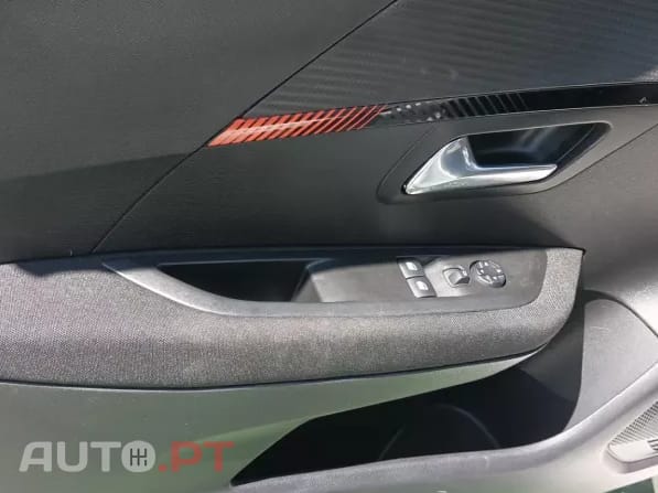 Peugeot E-208 50 KWh Active Pack