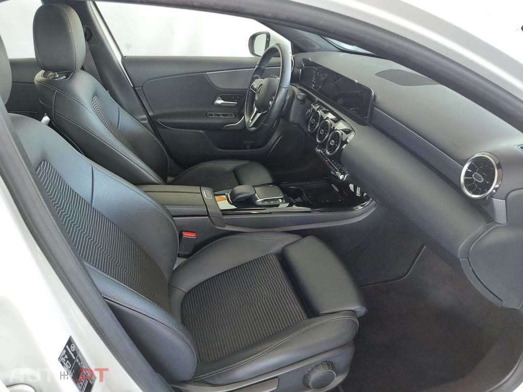Mercedes-Benz A 250 e Progressive