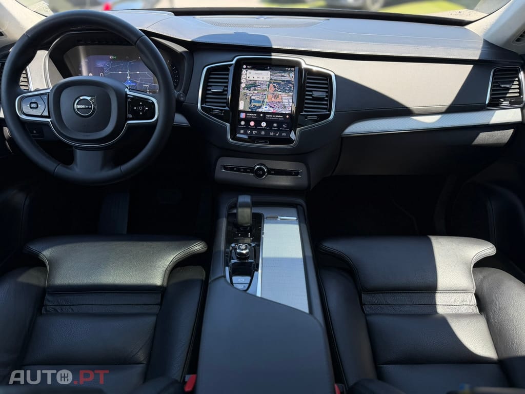 Volvo XC90 2.0 T8 PHEV Ultimate Dark AWD