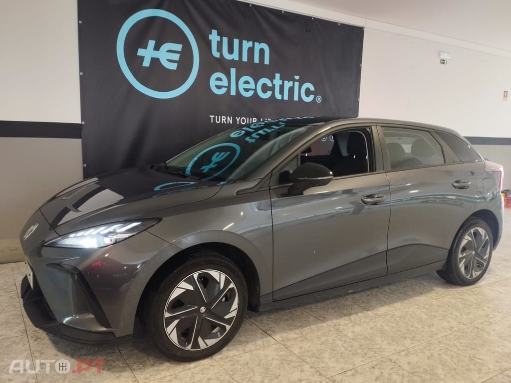 MG MG4 64 kWh Comfort