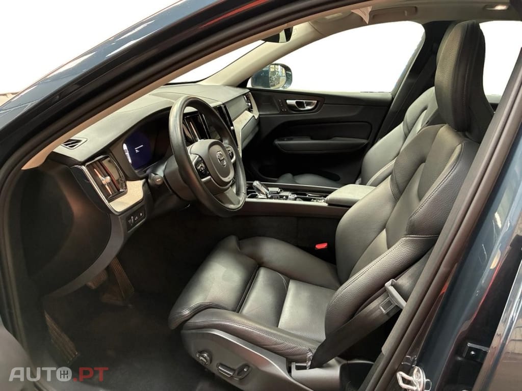 Volvo XC60 T6 Geartronic Plus Style Dark