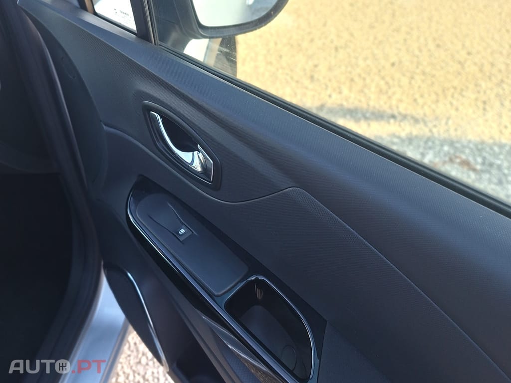 Renault Captur 1.2TCe Energy Dynamique