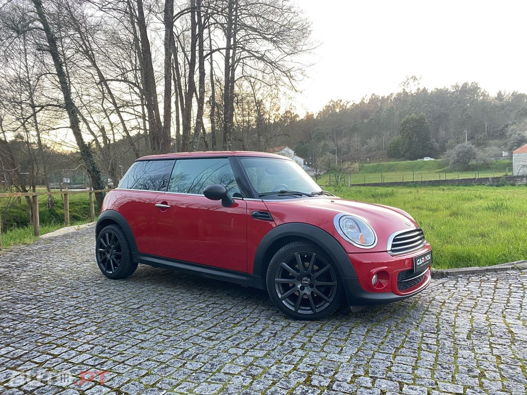 MINI Cooper One D