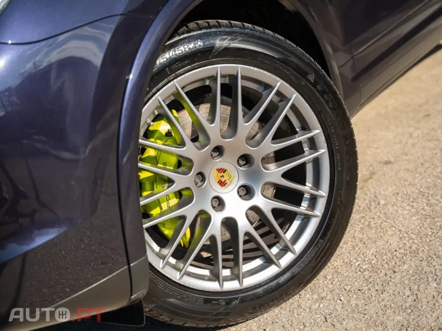 Porsche Cayenne S E-Hybrid