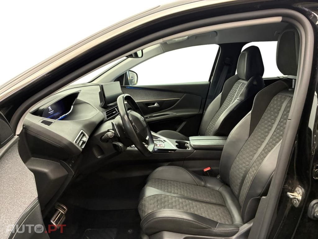 Peugeot 5008 2.0 BlueHDi Roadtrip EAT8
