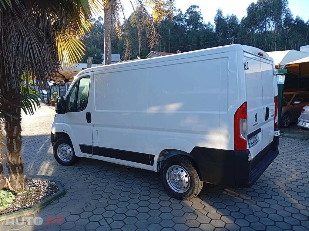 Peugeot Boxer 2.2 BLUE HDI