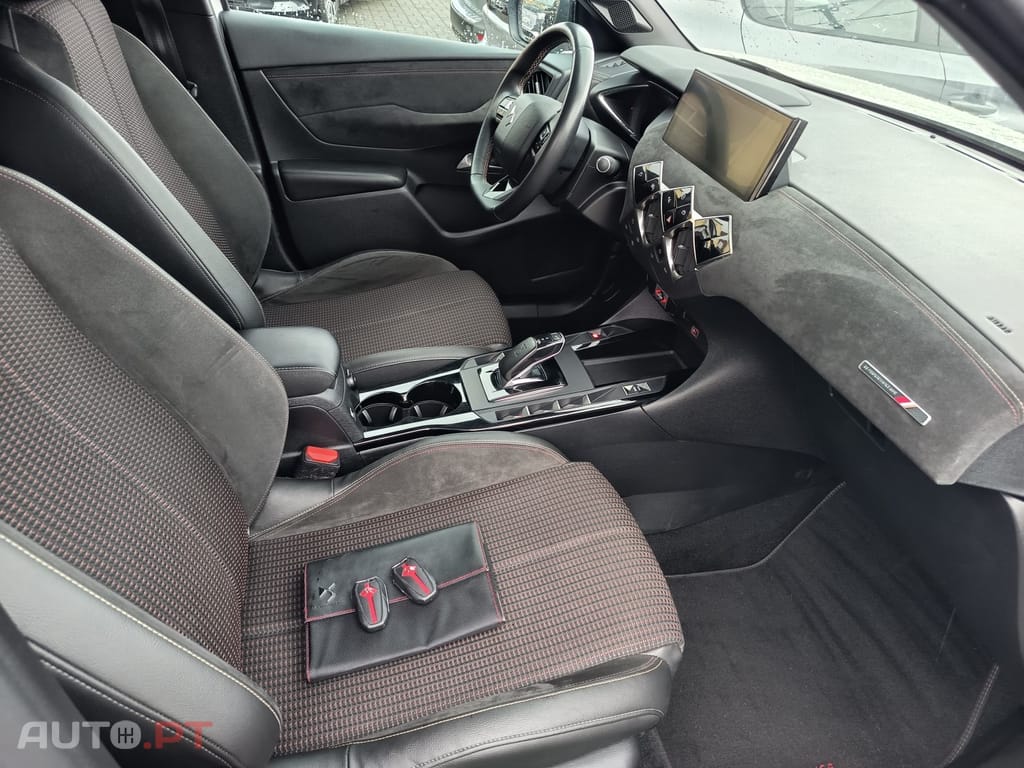 DS DS3 E-Tense Performance Line