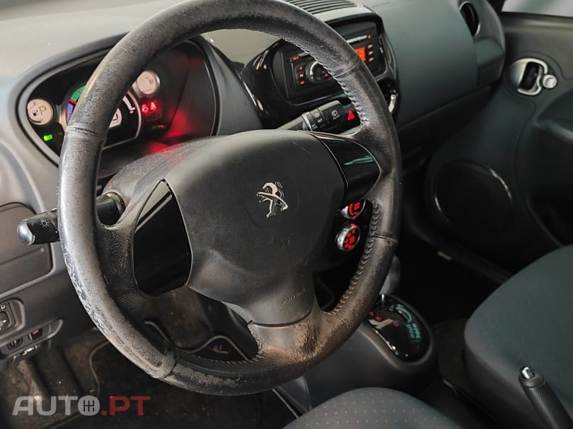 Peugeot iOn Standard