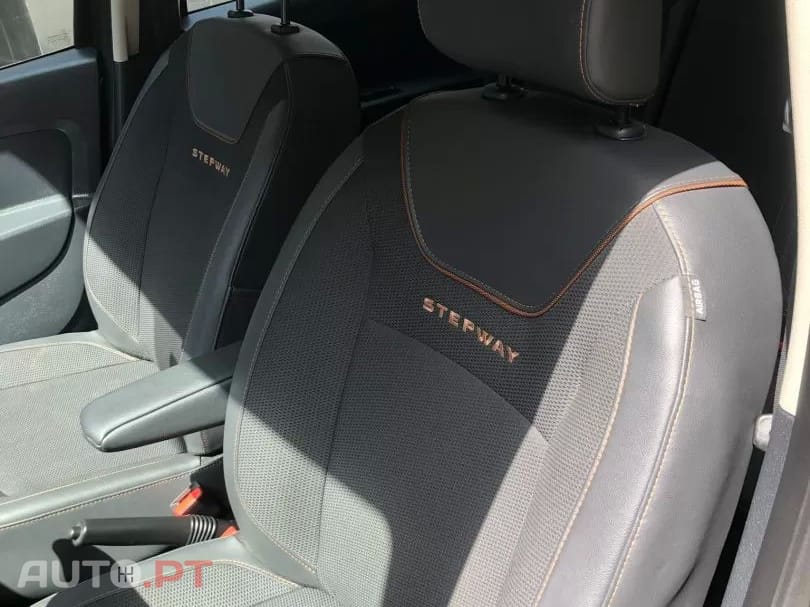 Dacia Sandero Stepway TCe 90 S&S Prestige