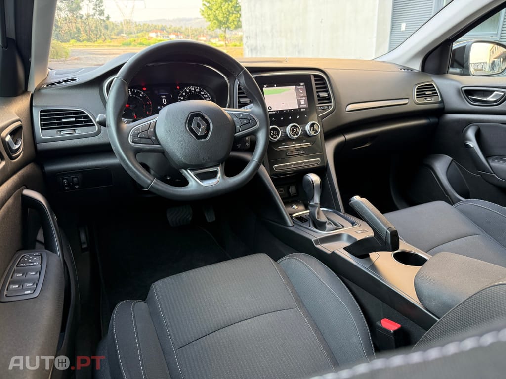 Renault Mégane Sport Tourer 1.5 Blue dCi Limited EDC