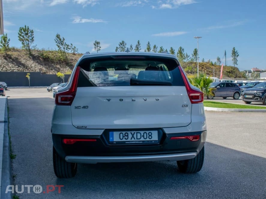 Volvo XC40 2.0 D3 Momentum