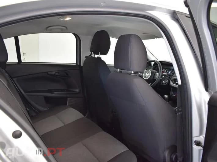 Fiat Tipo 1.3 M-Jet Street