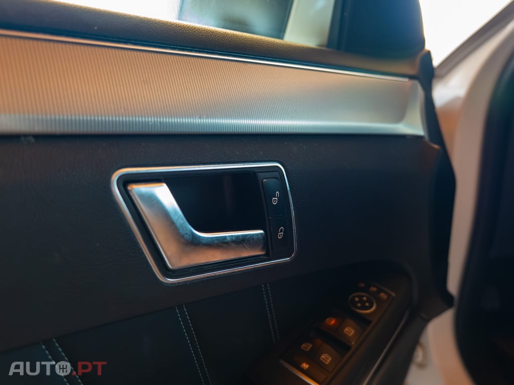 Mercedes-Benz E 250 CDi Avantgarde BlueEfficiency Auto.