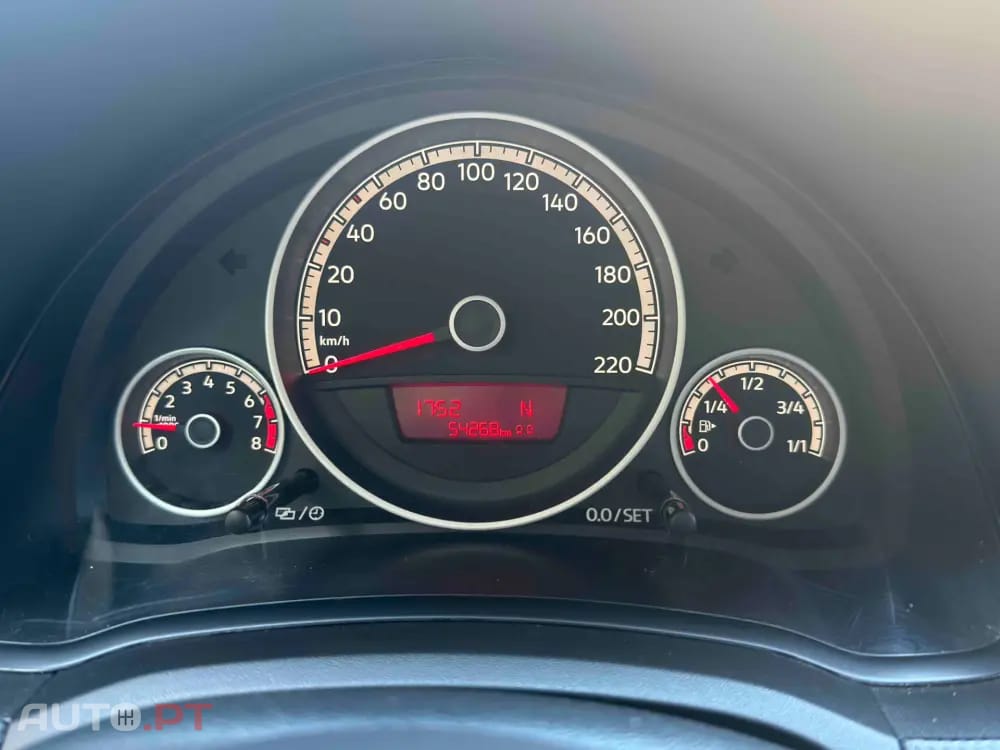 Volkswagen Up! 1.0 Move Auto