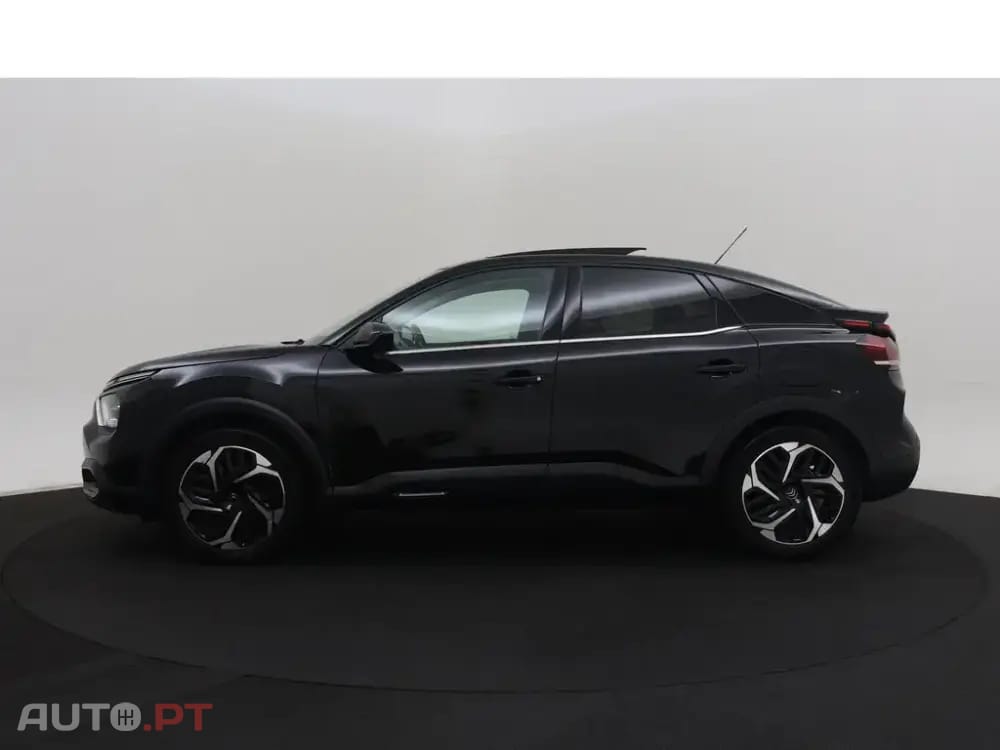 Citroen C4 PureTech 130 Stop & Start Shine