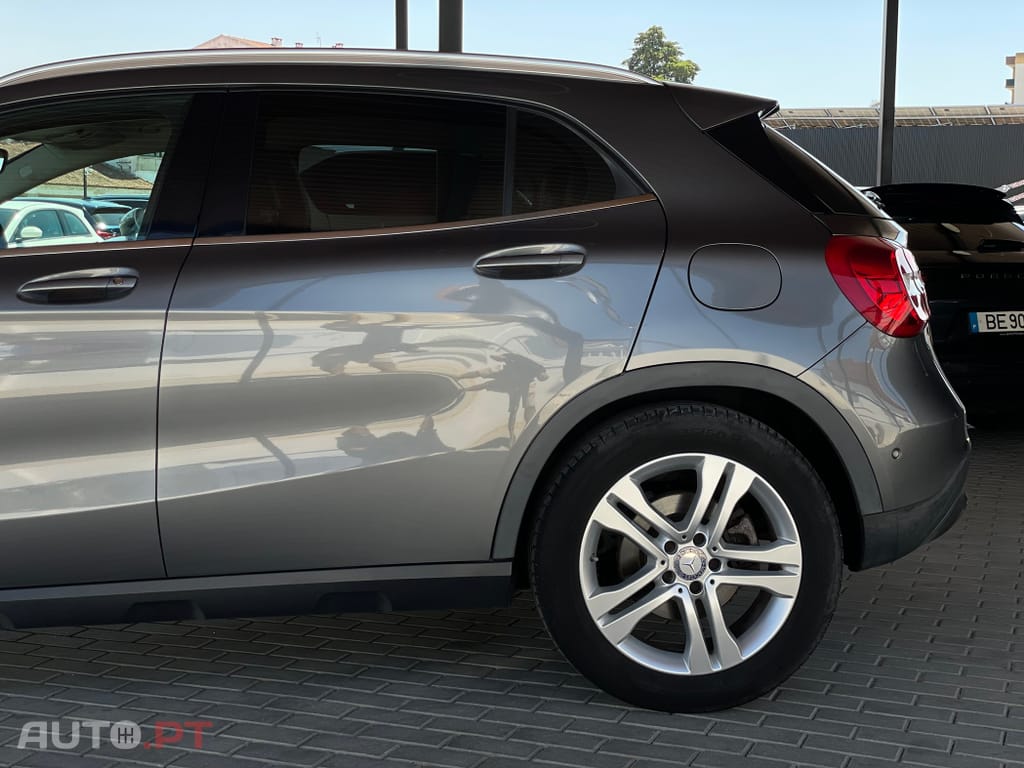 Mercedes-Benz GLA 180 d Urban