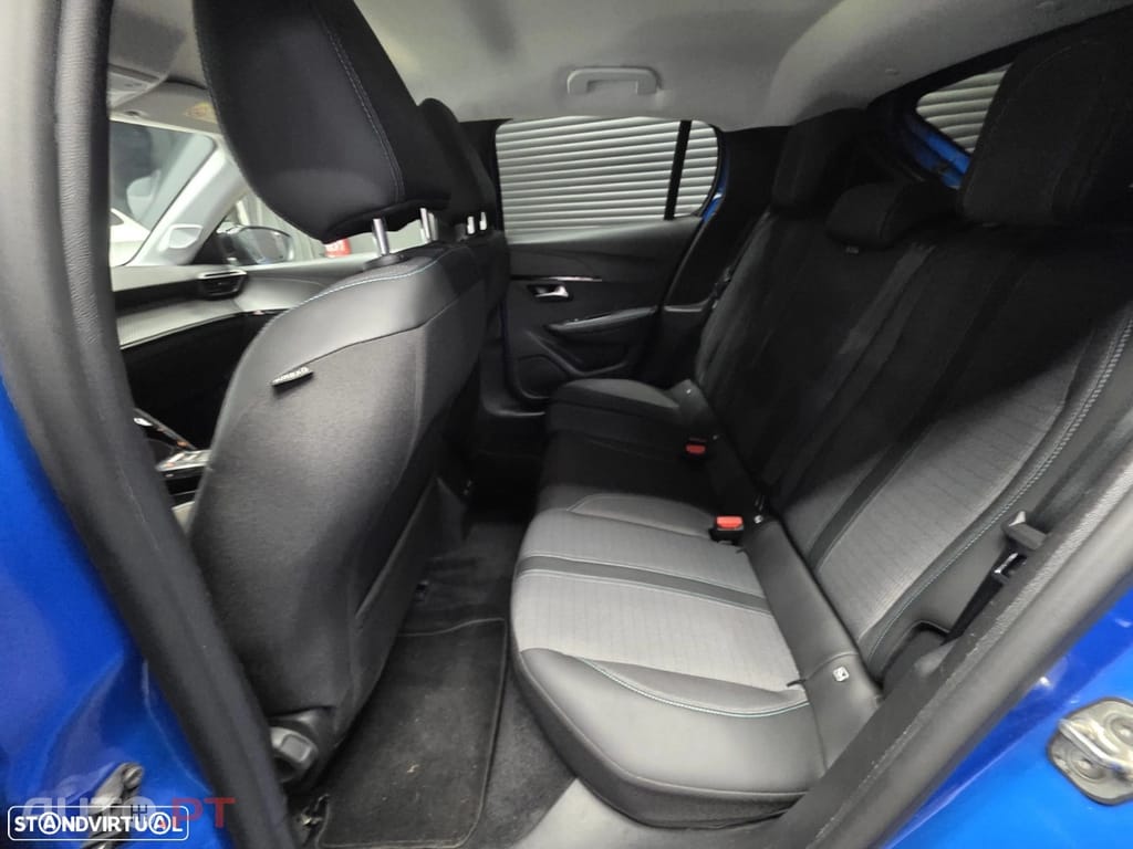 Peugeot E-208 50 kWh Allure Pack