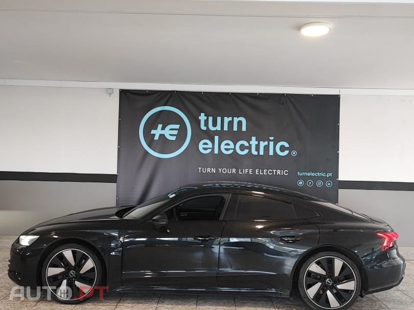 Audi E-Tron GT quattro