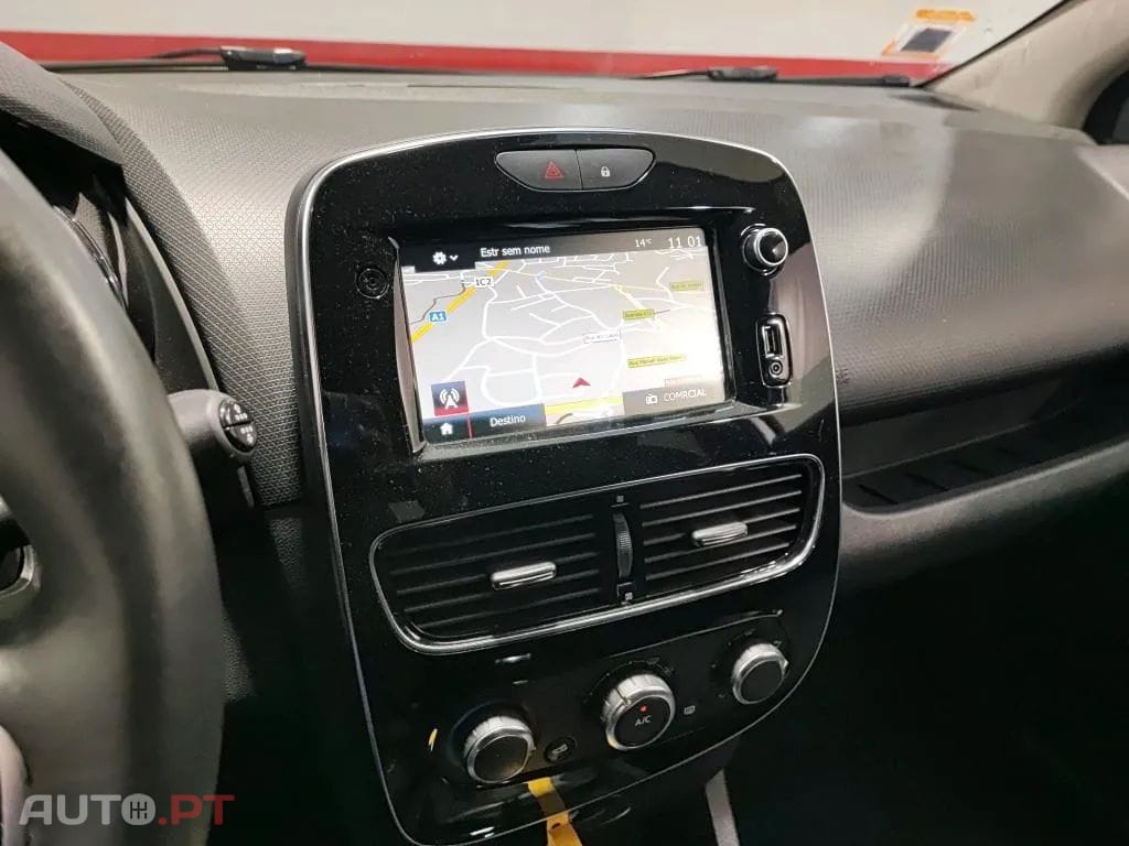 Renault Clio Sport Tourer 0.9 TCe Limited