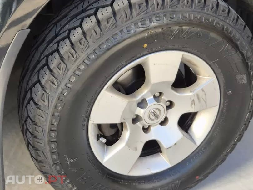 Nissan Navara 2.5 dCi CD LE Prem.+IT