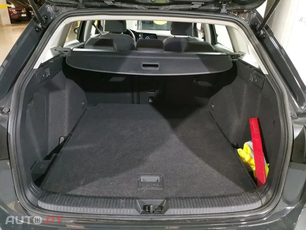 Volkswagen Golf Variant 2.0 TDi Conceptline