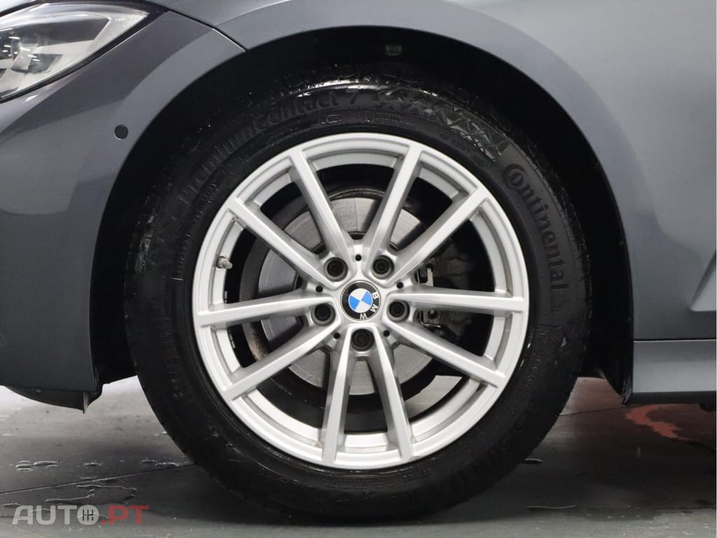 BMW 318 d Touring Auto