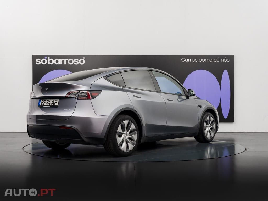 Tesla Model Y Long Range Tração Integral
