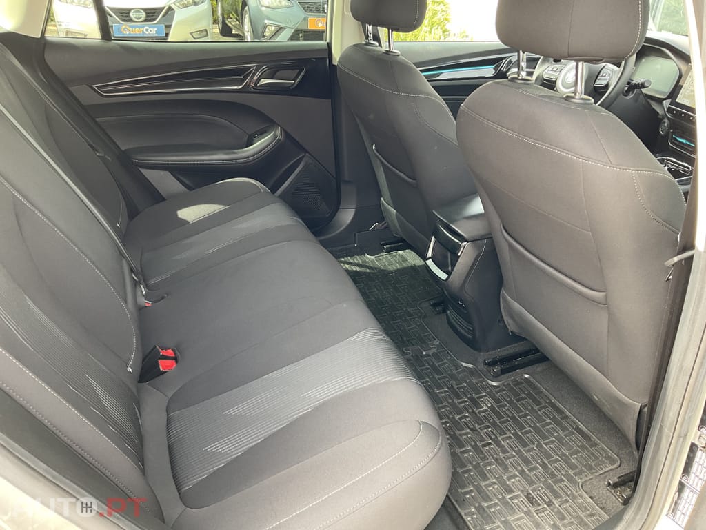 MG MG5 51 kWh Luxury