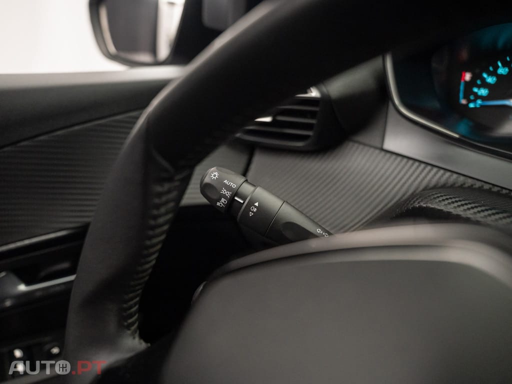 Peugeot E-208 50 kWh Active Pack