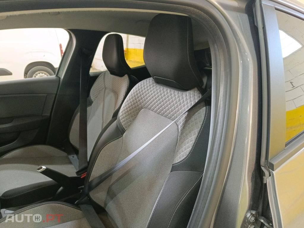 Renault Clio 1.0 TCe Evolution Bi-Fuel