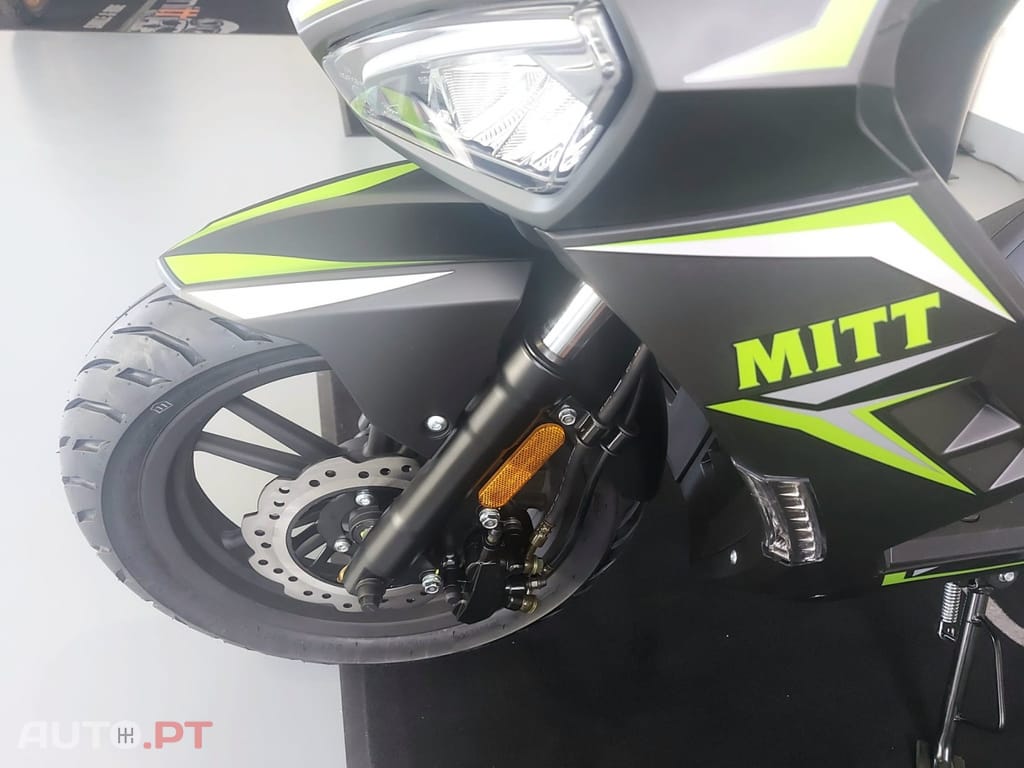 Mitt 125 XRS