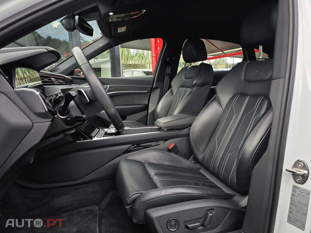 Audi E-Tron 55 quattro S line