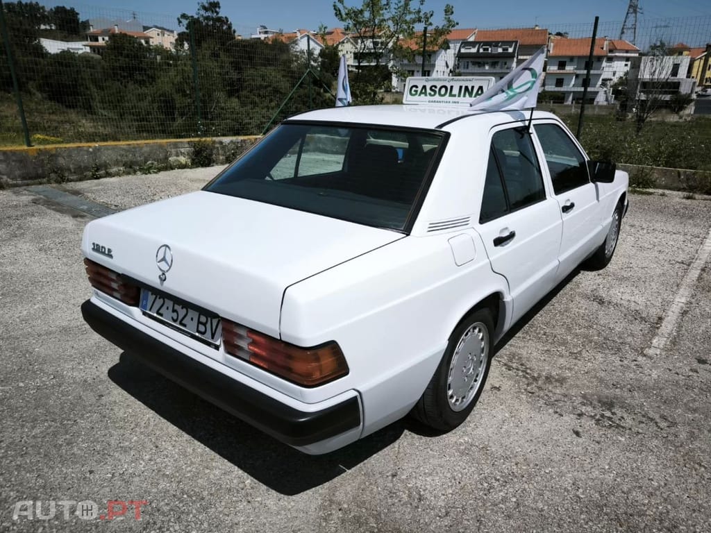Mercedes-Benz 190 190 E 1.8