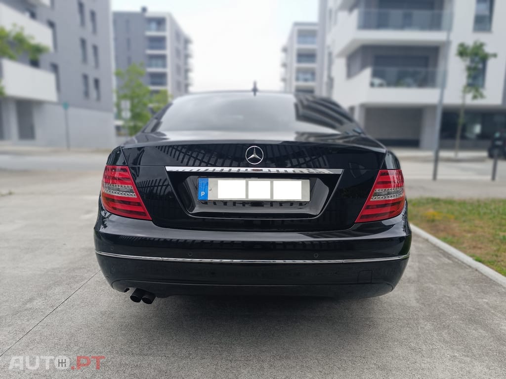 Mercedes-Benz C 180 CGi Avantgarde BlueEfficiency Aut.