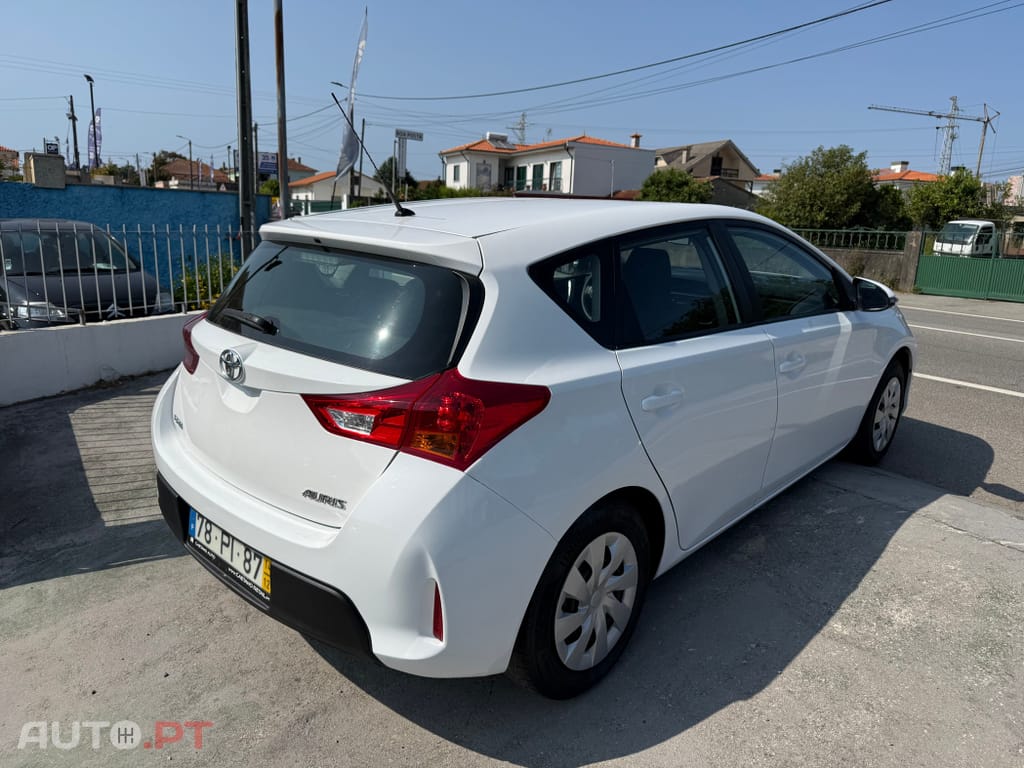 Toyota Auris 1.4 D-4D