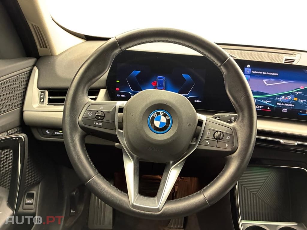 BMW iX1 xDrive30