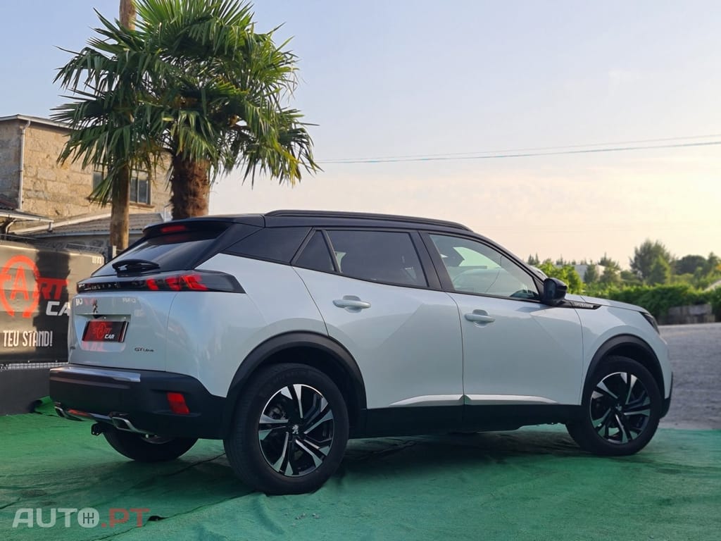 Peugeot 2008 1.2 PureTech GT Pack EAT8