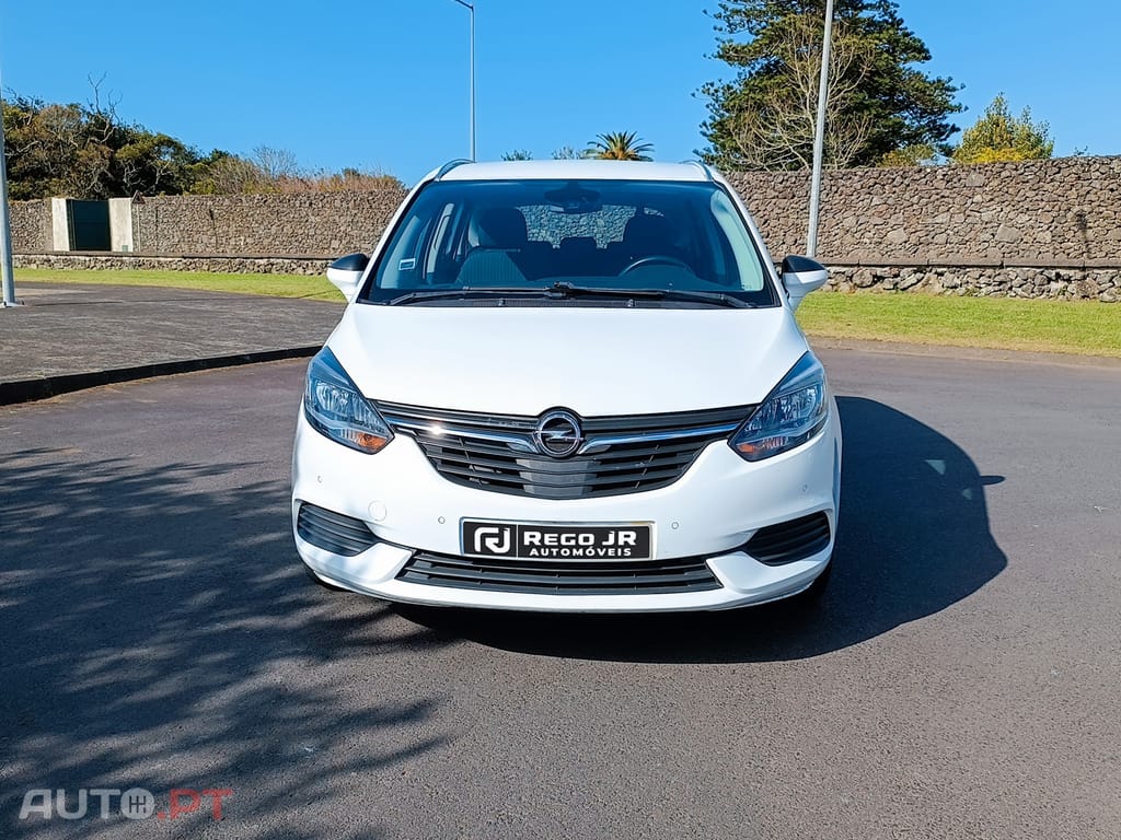 Opel Zafira Tourer C
