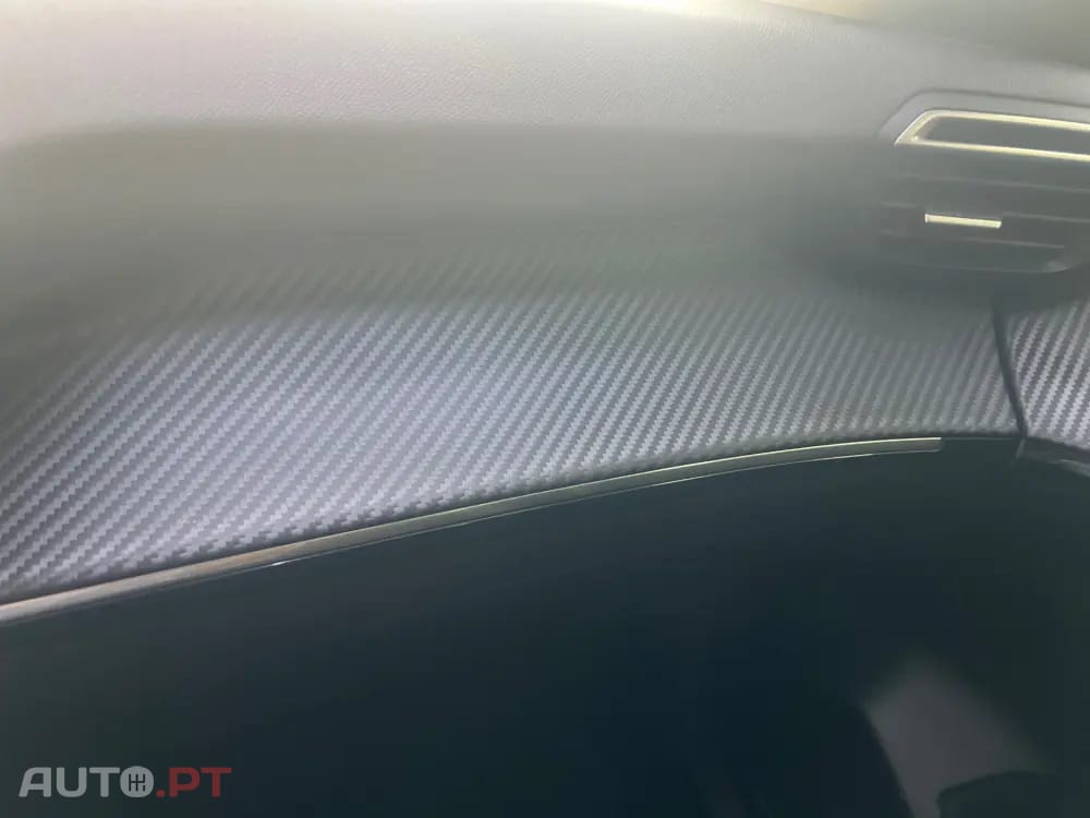 Peugeot 208 ACTIVE