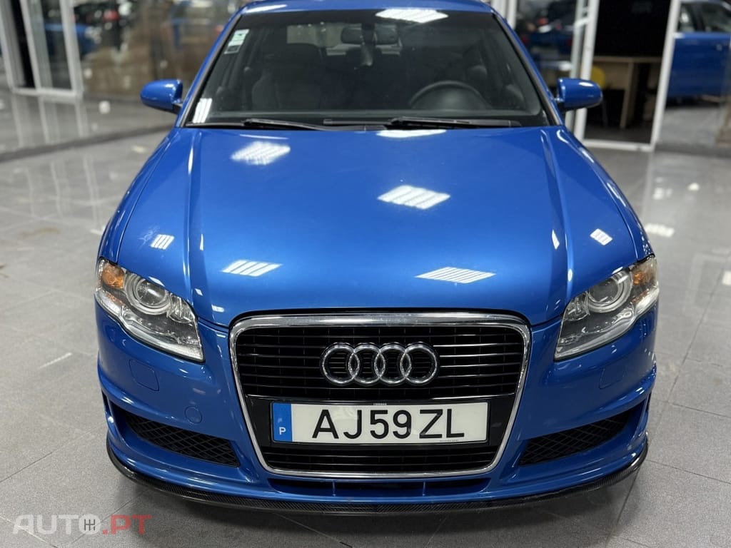Audi A4 2.0 T FSI quattro